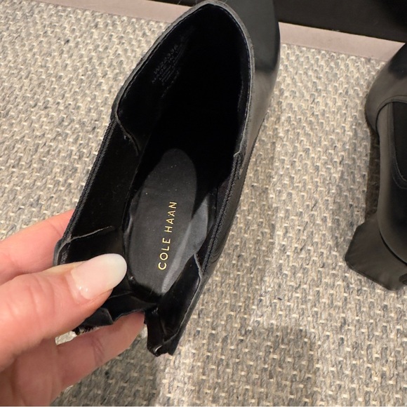 COLE HAAN Etta Point-Toe Leather Booties Black Size 8.5 Women’s - Picture 5 of 10